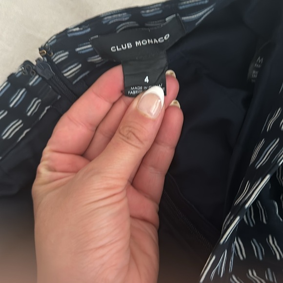 Club Monaco pleated pants - Picture 3 of 4